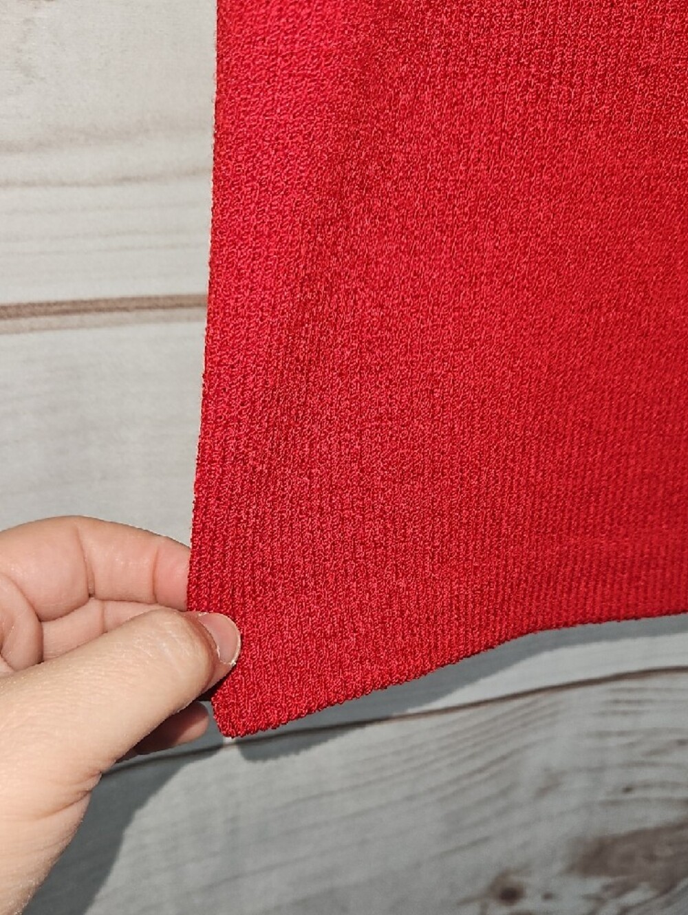 St. John Evening by Marie Gray Vintage Red Knit Pencil Skirt | Size 6 - Picture 5 of 13